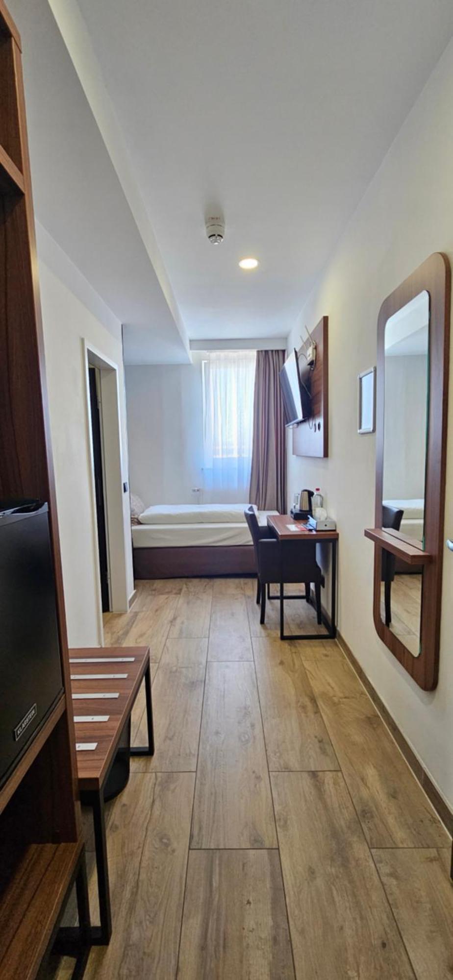 Hotel Sophia 3*